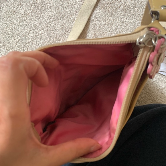 Coach Messenger Bag - Picture 3 of 5